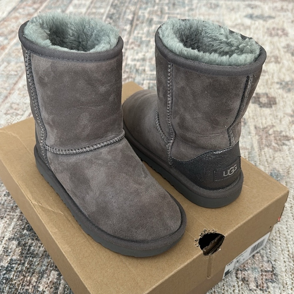 Kids Classic II Glitz UGG Gray boots